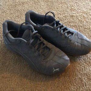 Puma sneakers Gray
